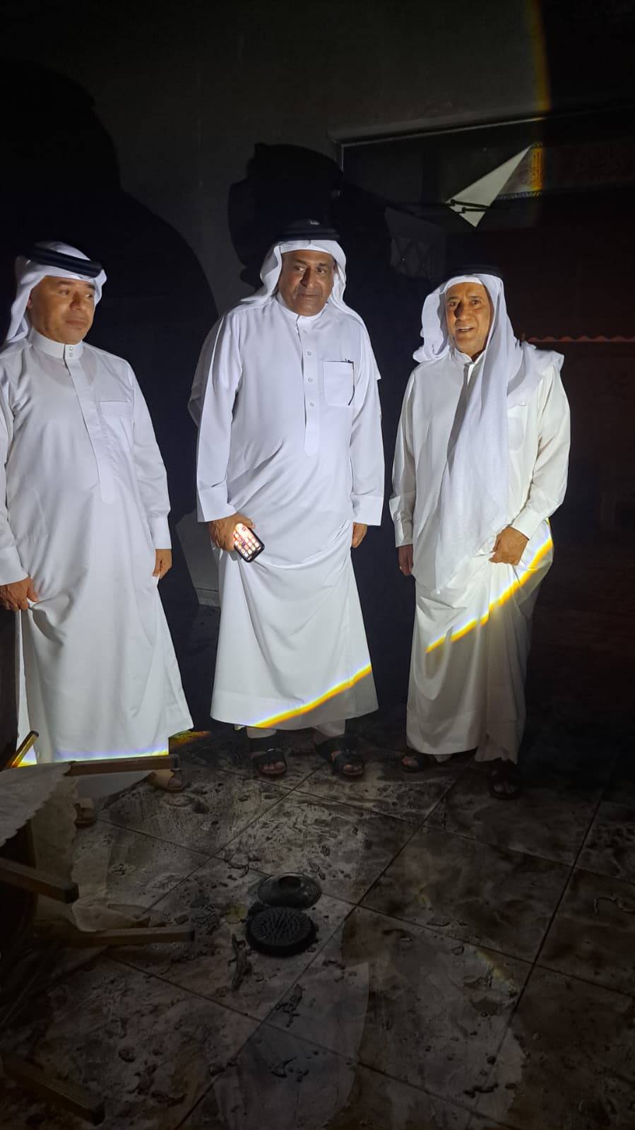 مدير عام الأوقاف الجعفرية يقوم بزيارة ميدانية لمأتم الحاج أحمد منصور العالي