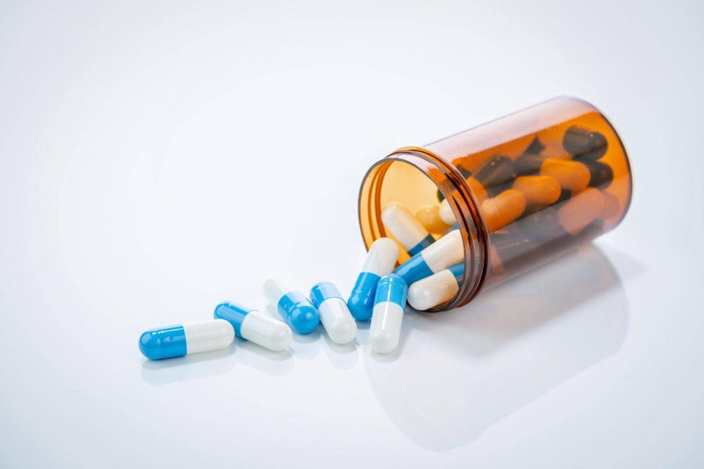 أضرار الإفراط في تناول المضادات الحيوية.. 5 مخاطر تهدد صحتك