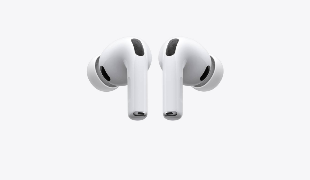 سماعات AirPods Pro 3 تصل بذكاء اصطناعي وميزات صحة ولياقة