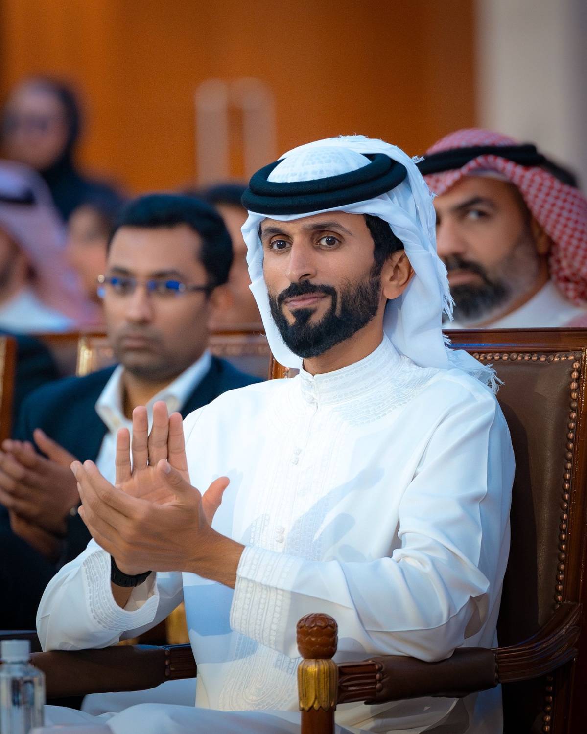 ناصر بن حمد يحضر حفل تدشين شركة &laquo;أسري&raquo; لمشروع الطاقة الشمسية