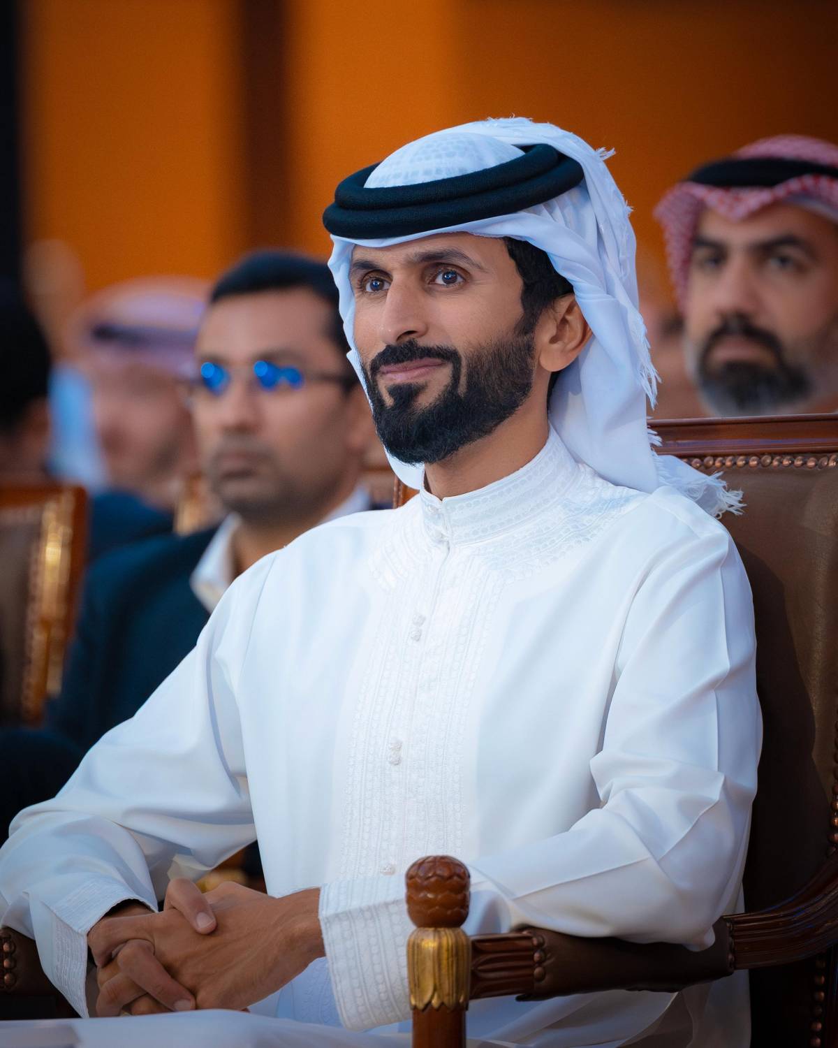 ناصر بن حمد يحضر حفل تدشين شركة &laquo;أسري&raquo; لمشروع الطاقة الشمسية