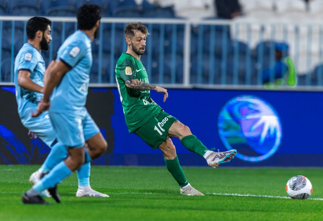 شباب الأهلي ضد بني ياس.. تحدٍ جديد في دوري أدنوك