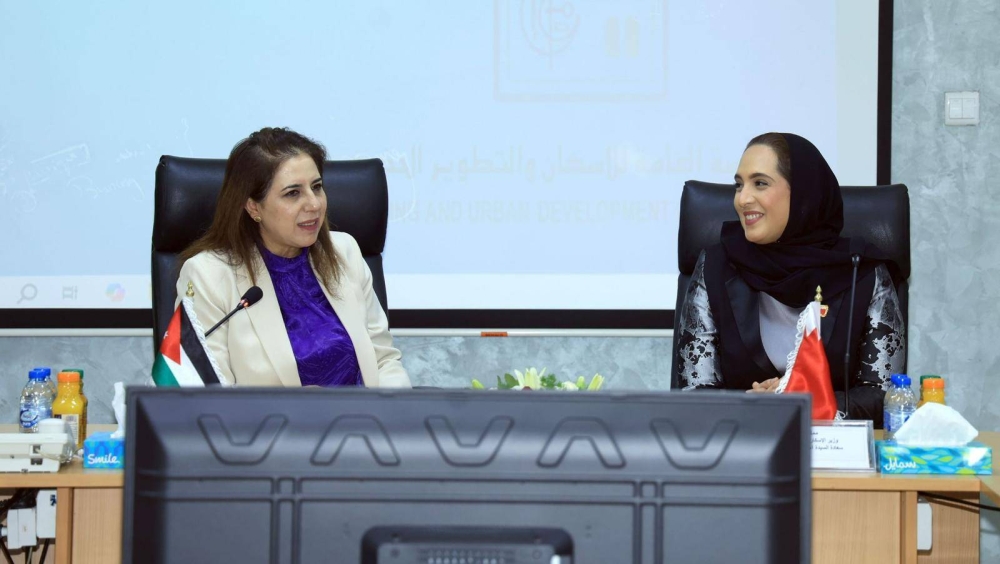 وزيرة الإسكان تطلع على التجربة الإسكانية وسياسات التطوير العمراني والحضري في الأردن