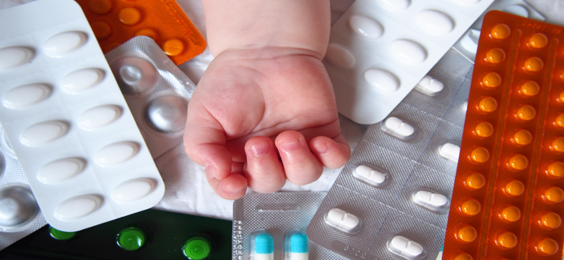 خطوات بسيطة تحمي حياتك.. كيف تتجنب مخاطر الأدوية؟