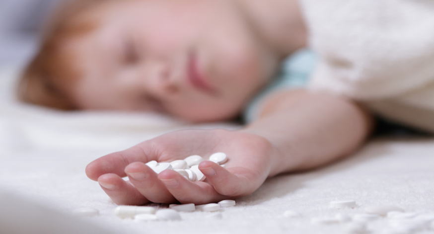 خطوات بسيطة تحمي حياتك.. كيف تتجنب مخاطر الأدوية؟