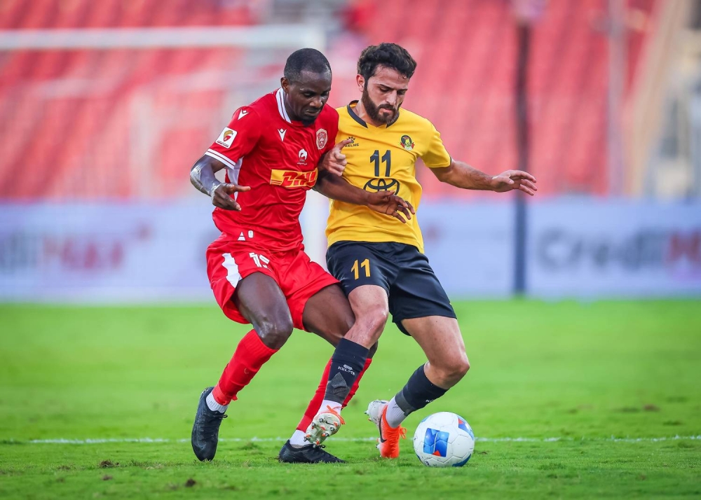 جونينهو&nbsp;يقود المحرق لانطلاقة مثالية بثلاثية في شباك الأهلي