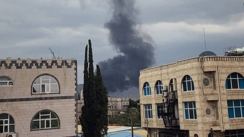 قتلى الغارات في صنعاء يرتفع.. والحوثي يتوعد إسرائيل