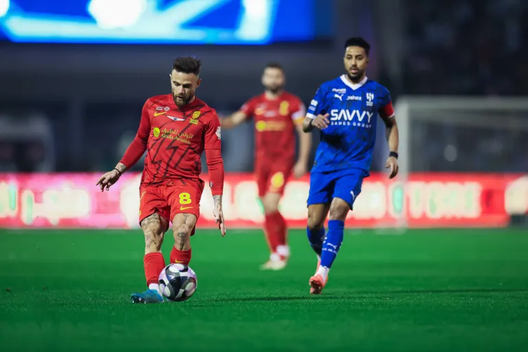 موعد مباراة الهلال ضد القادسية في الدوري السعودي اليوم السبت والقنوات الناقلة