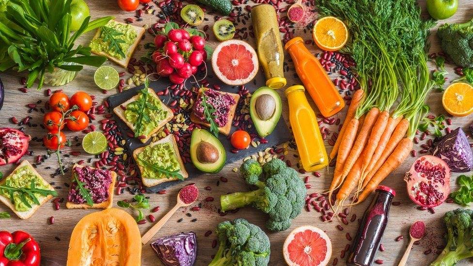 من الطعام إلى الراحة.. كيف تحافظ على صحتك بثلاث خطوات؟