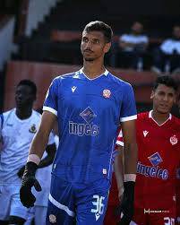 الوداد المغربي يوافق على انتقال عمر أقزداو إلى الدوري الإسباني