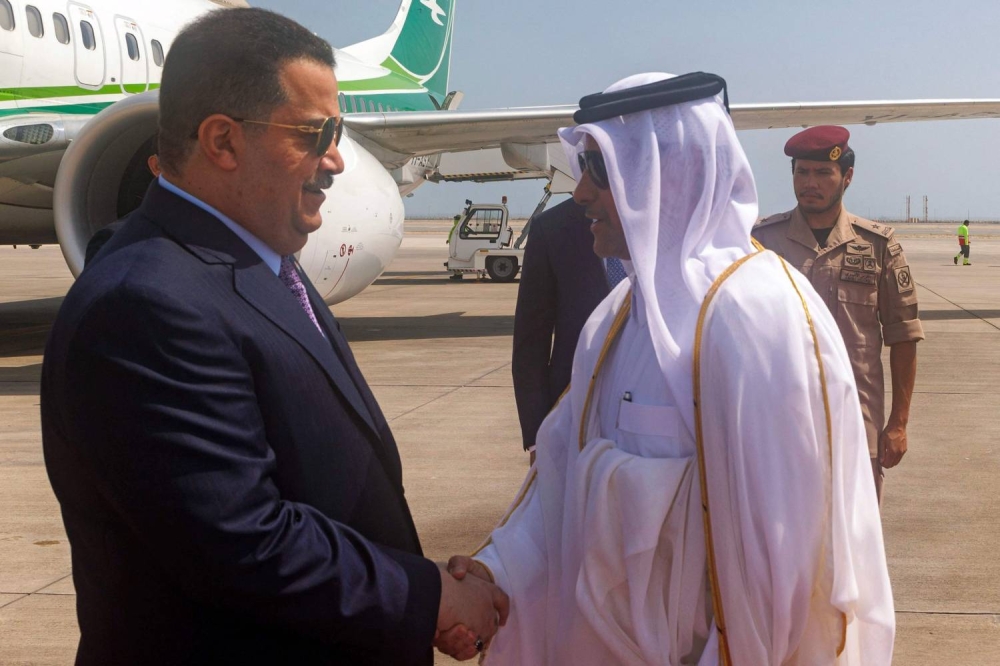 توافد قادة دول عربية وإسلامية إلى الدوحة للمشاركة في القمة العربية الإسلامية