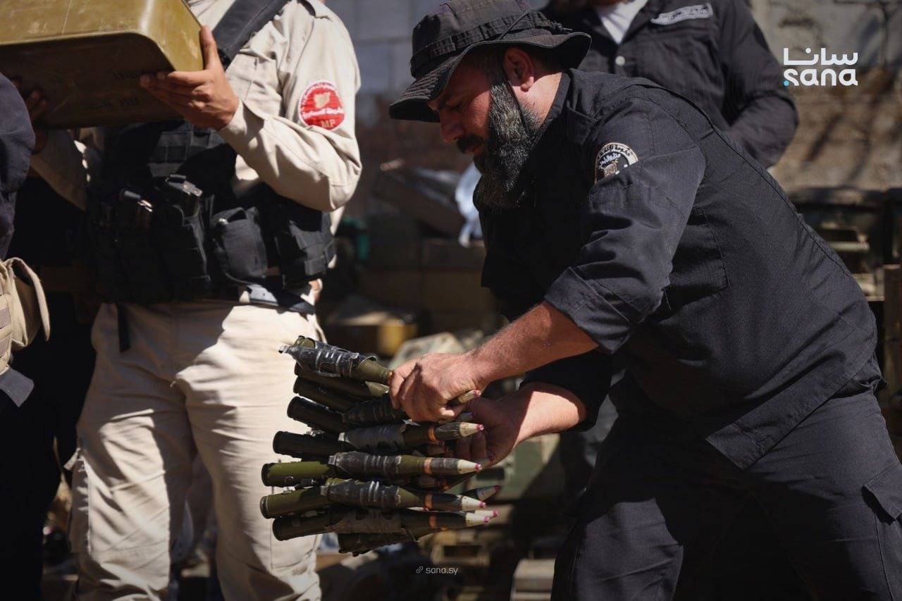 دمشق تضبط أسلحة &laquo;ثقيلة&raquo; معدّة للتهريب... وأخرى مسروقة من مخازن النظام