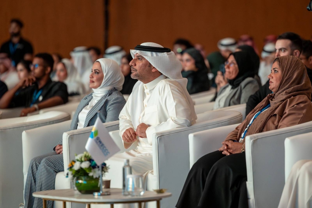 جامعة البحرين للتكنولوجيا ترفع اسم البحرين عاليًا بفوز طلبتها بالمركز الثالث في Green Guardians Hackathon