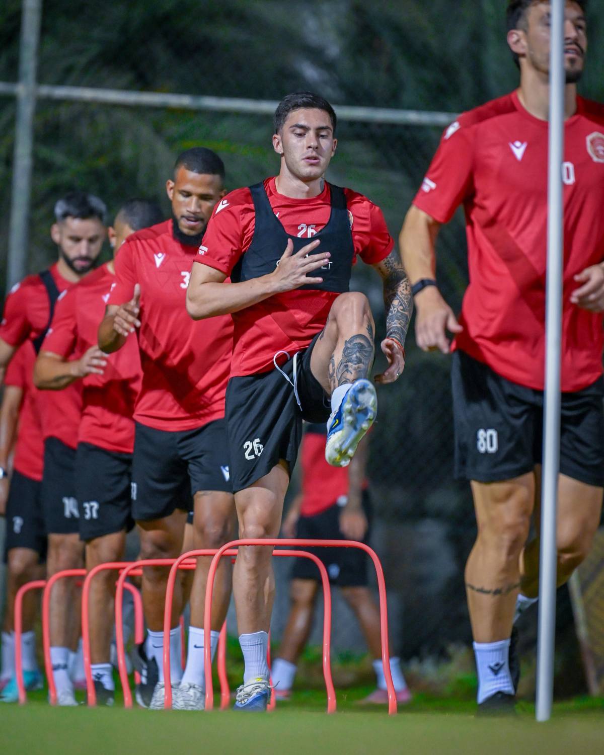 المحرق يستعد بحماس وجدية لانطلاقة آسيوية قوية أمام الوحدات الأردني