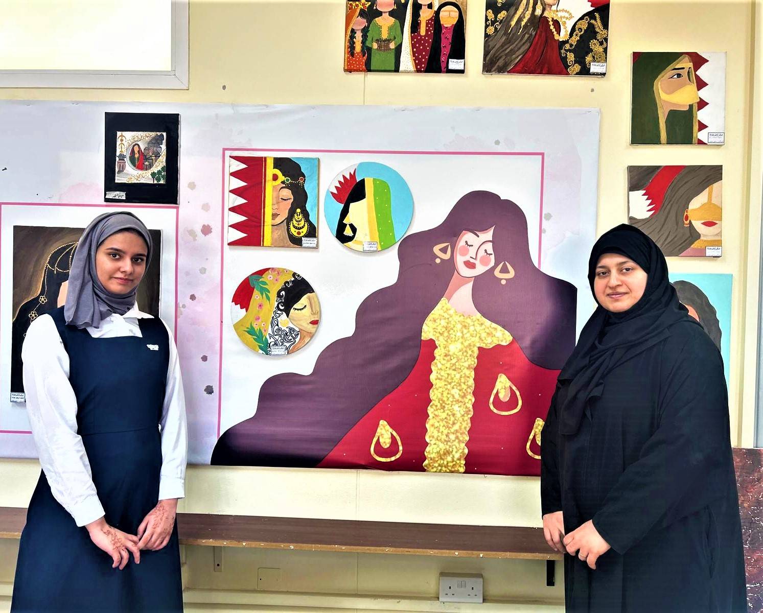 مدرسة سار الثانوية للبنات.. معرض فني ينبض بالإبداع