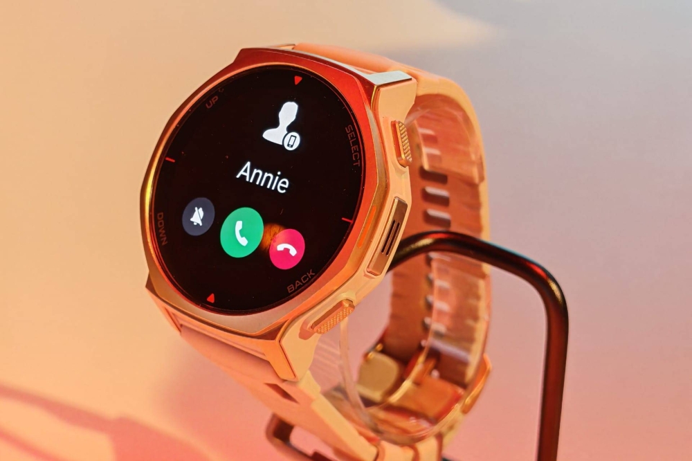 Amazfit تطرح ساعة T-Rex 3 Pro بمصباح SOS وتقنيات متطورة للمغامرين
