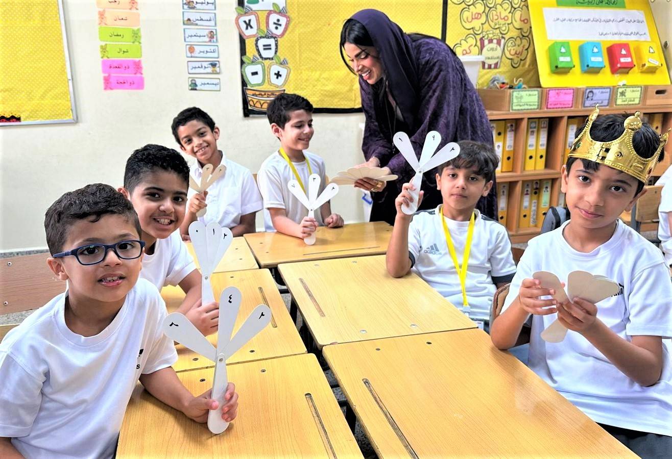 (مراوح الأعداد) لترسيخ إتقان الحساب في صف المعلمة صفاء عبيد