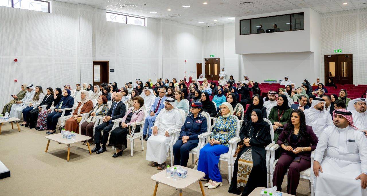 المجلس الأعلى للمرأة يفتتح مكتب دعم المرأة بمركز مبارك كانو الاجتماعي الشامل