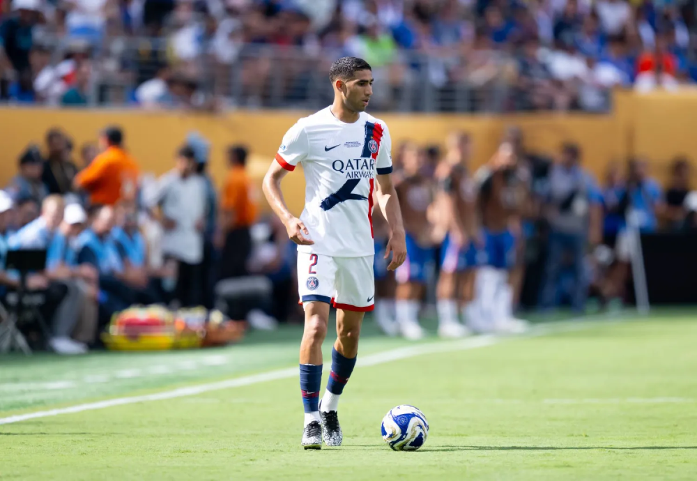 أشرف حكيمي يقود تشكيل باريس سان جيرمان ضد أتالانتا في دوري أبطال أوروبا