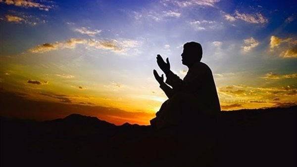 دعاء قضاء الدين وزيادة الرزق.. احرص على ترديده