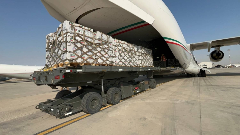 الكويت: إقلاع الطائرة العاشرة من الجسر الجوي الثاني محملة بـ40 طنًا من المساعدات لإغاثة غزة