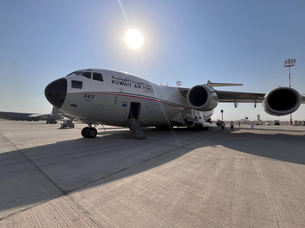 الكويت: إقلاع الطائرة العاشرة من الجسر الجوي الثاني محملة بـ40 طنًا من المساعدات لإغاثة غزة