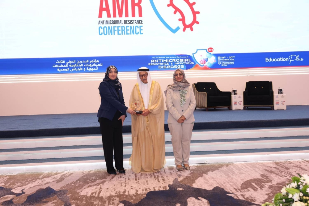 افتتاح مميز للمؤتمر الدولي للميكروبات المقاومة للمضادات الحيوية والأمراض المعدية