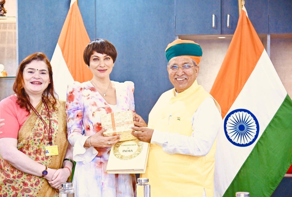 اجتماع الأمين العام لمجلس البحرين لتسوية المنازعات الدولية مع وزير الدولة للقانون والعدل في الهند