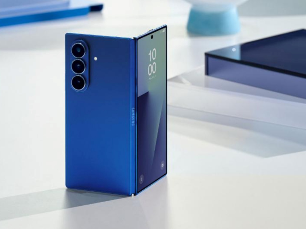 هل يصبح هاتف Galaxy Z Fold8 أكثر سمكًا منZ Fold7 ؟