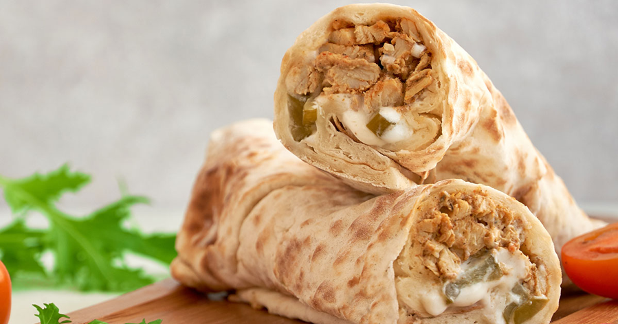 أفضل من المطاعم.. أسهل طريقة لتحضير الشاورما في المنزل
