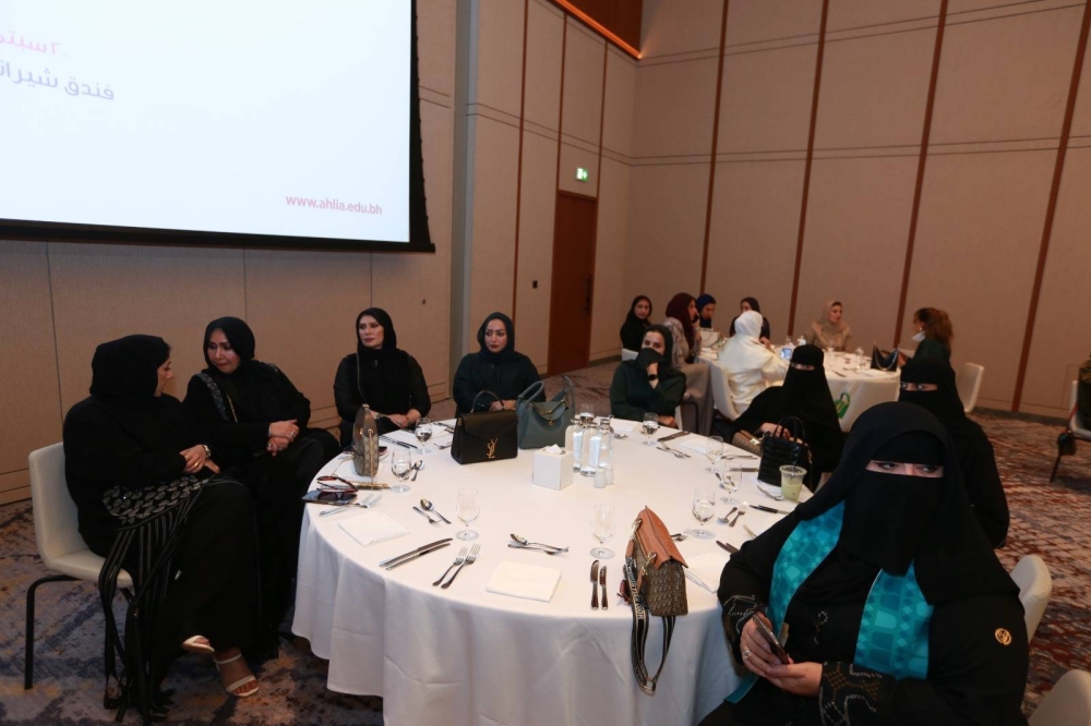 طلبة الجامعة الأهلية يحتفلون باليوم الوطني السعودي بروح الأخوّة الخليجية