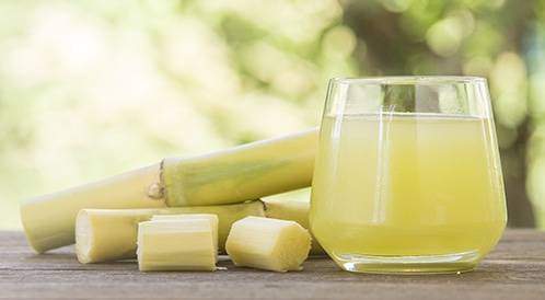 لماذا يُنصح بشرب عصير القصب؟.. إليك أبرز فوائده للكلى والمناعة والقولون