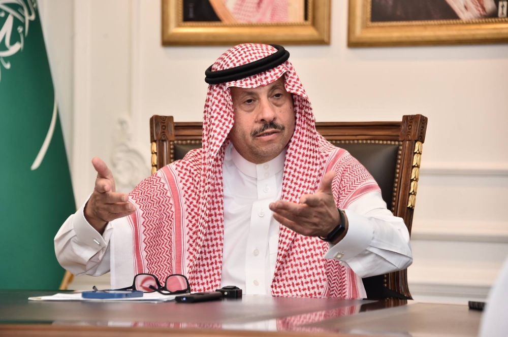 سفير السعودية  للبحرينيين عبر &laquo;الوطن&raquo;: أنا واحد منكم وفخور بأني منكم