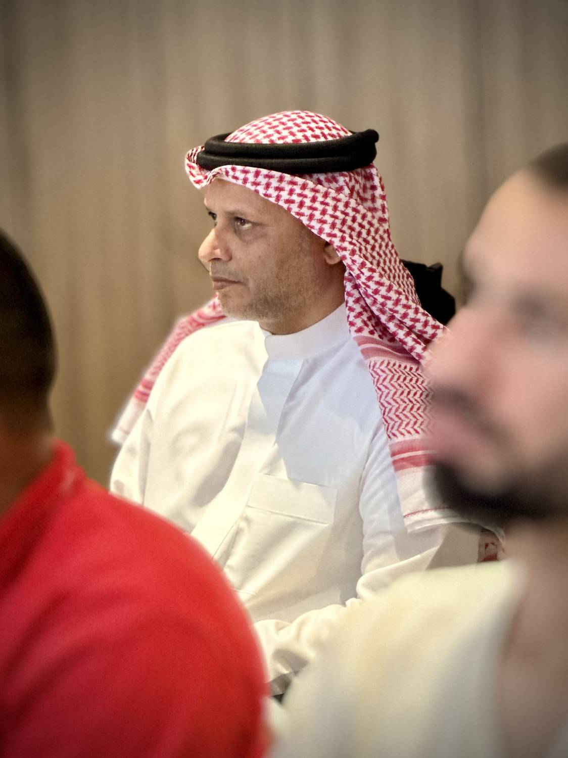 دلمون للدواجن تقيم محاضرة توعوية حول القواعد المرورية