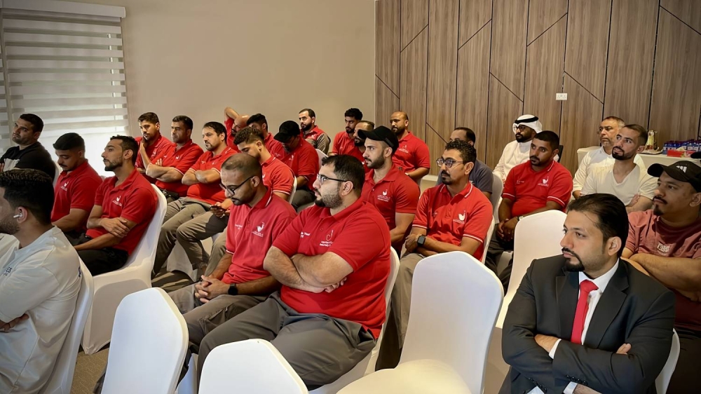 &laquo;دلمون للدواجن&raquo; تقيم محاضرة توعوية حول القواعد المرورية