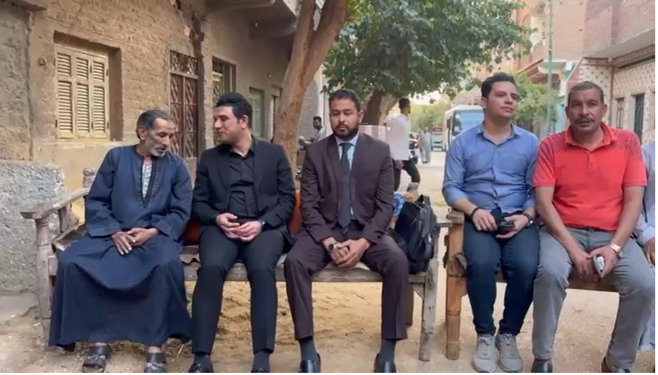 لفتة إنسانية من مسؤول مصري مع عروس يتيمة تشعل مواقع التواصل الاجتماعي