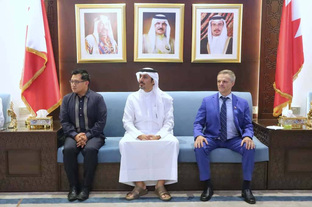 &laquo;الموروث&raquo; تكرم الفائزين في مسابقات موسم ناصر بن حمد البحري