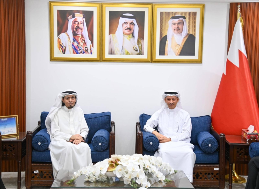 محافظ الشمالية يستقبل رئيس جمعية البحرين لرعاية مرضى السكلر