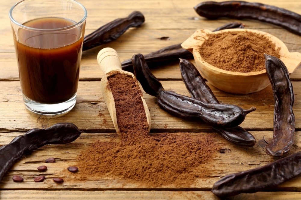 فوائد الخروب للجهاز الهضمي وتنظيم مستوى السكر في الدم