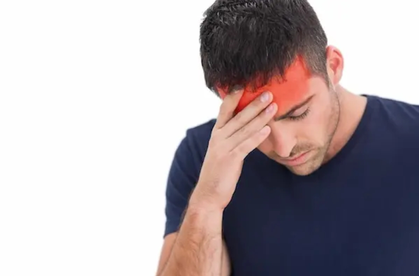 بطرق طبيعية.. كيف تخفف حدة الصداع؟