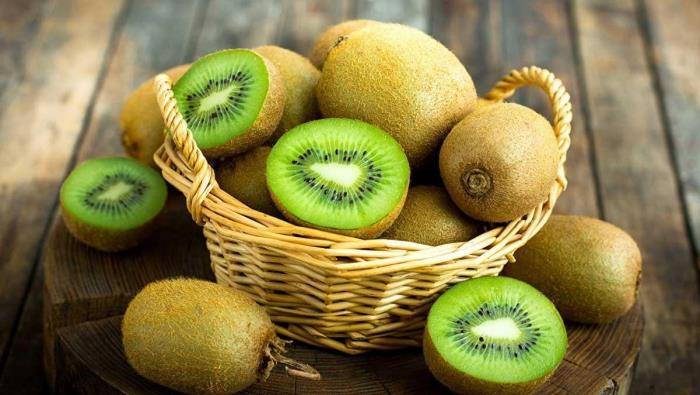 ما هي فوائد الكيوي لصحة العظام؟