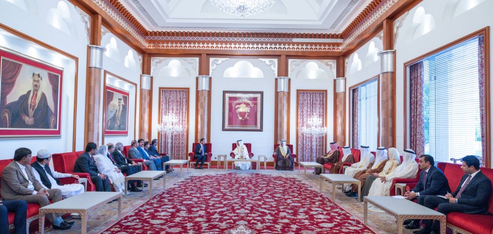 الملك يستقبل رئيس الجمعية الوطنية بجمهورية باكستان الإسلامية