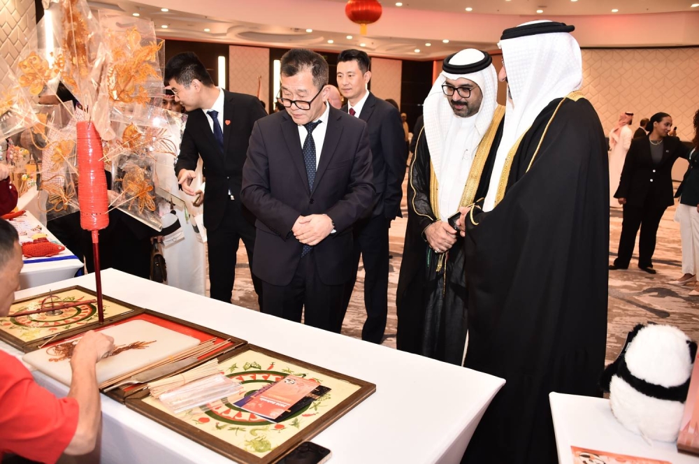 سفارة الصين في البحرين تحتفل بالعيد الوطني الـ76 لتأسيس الجمهورية