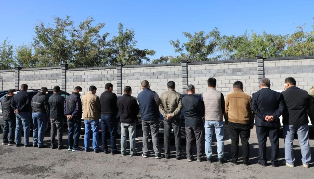 اعتقال 24 مسؤولا بقرغيزستان لتزوير وثائق واستلام رشاوى