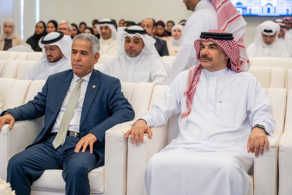 امانة "النواب" تُدشّن "جسور برلمانية" لفئة الشباب