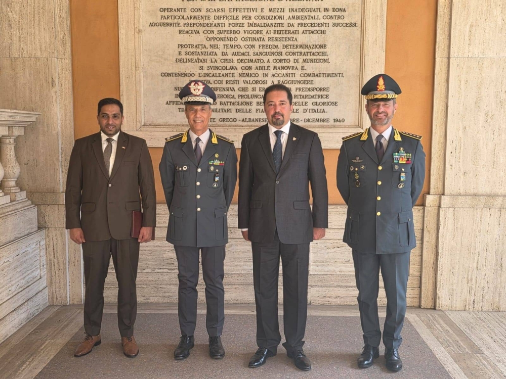 رئيس الجمارك يزور جهاز حماية الأموال الإيطالي