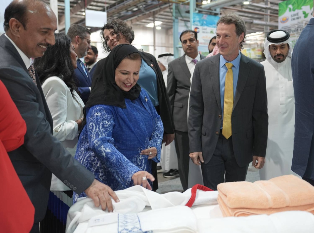 تدشين الخط الانتاجي الجديد للمنسوجات في مصنع &laquo;ويست بوينت هوم بحرين&raquo;