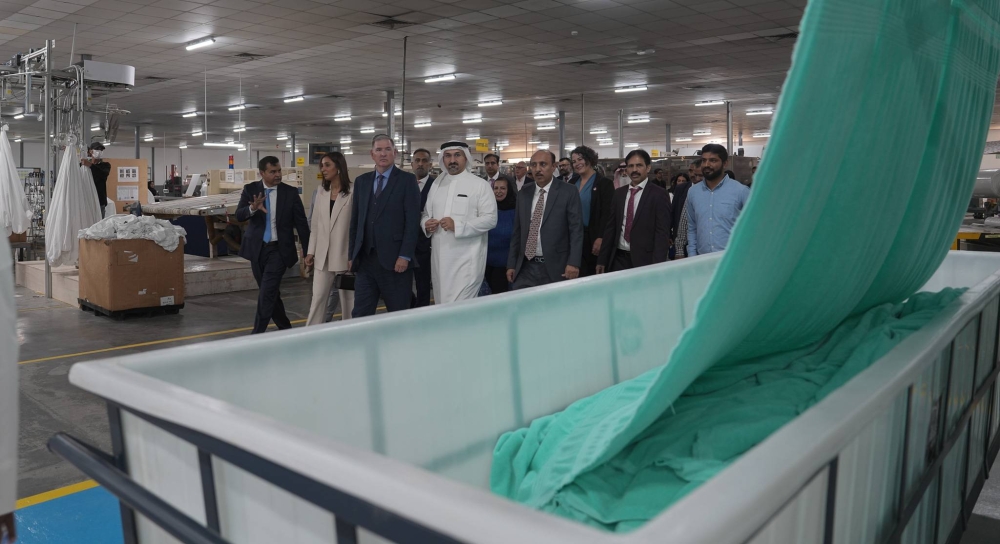 تدشين الخط الانتاجي الجديد للمنسوجات في مصنع &laquo;ويست بوينت هوم بحرين&raquo;