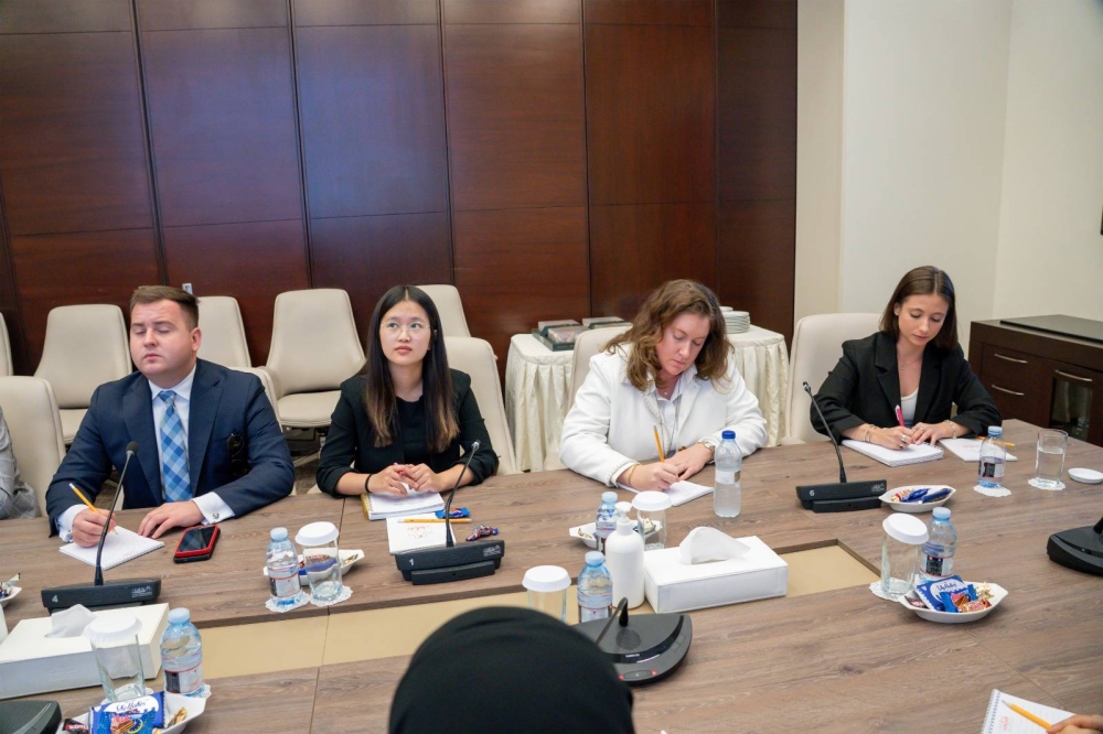 أمانة مجلس النواب تستقبل وفداً من موظفي الكونجرس الأمريكي