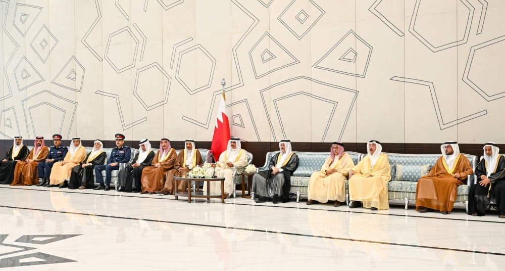 أهالي المحرق يعبرون عن اعتزازهم بقيادة جلالة الملك ويشيدون بحرص ولي العهد رئيس الوزراء